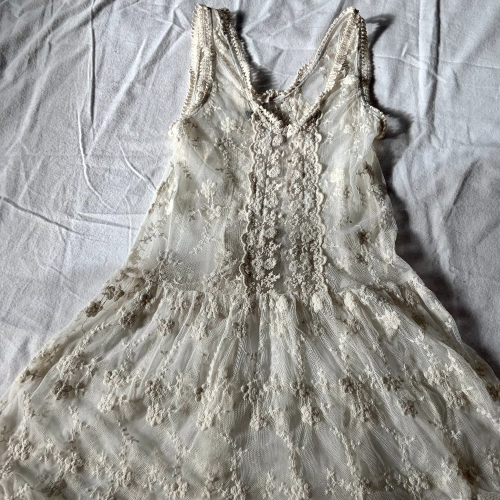 Basil Lola, Ivory, size S
